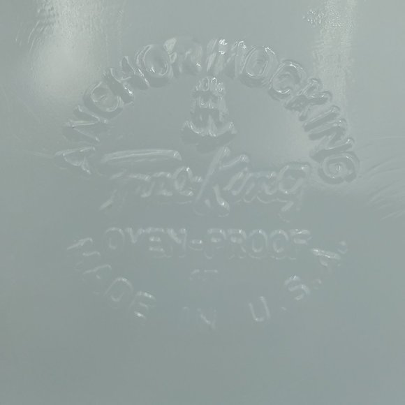 Anchor Hocking Fire King White Milk Glass Au Gratin Dishes Oval Swirl Casseroles - Picture 4 of 10